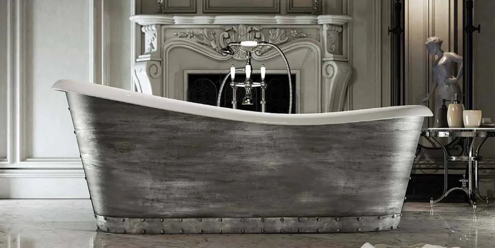 Vasca di design moderno freestanding in resina made in Italy, Furtei
