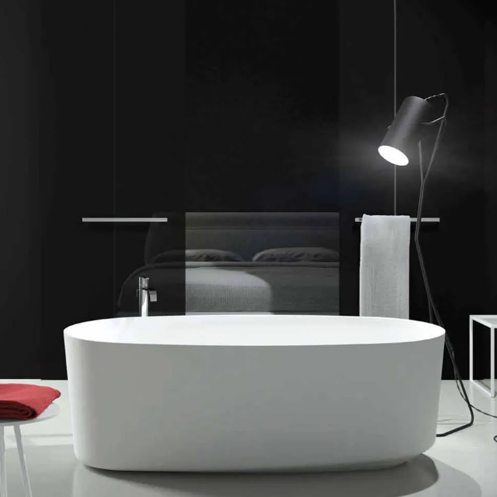 Vasca monoblocco freestanding di design prodotta in Italia, Dongo