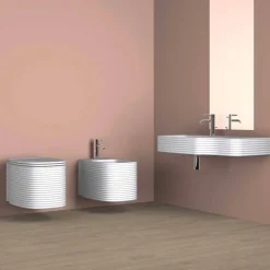 Vaso sospeso in ceramica di design moderno fatto in Italia, Amleto