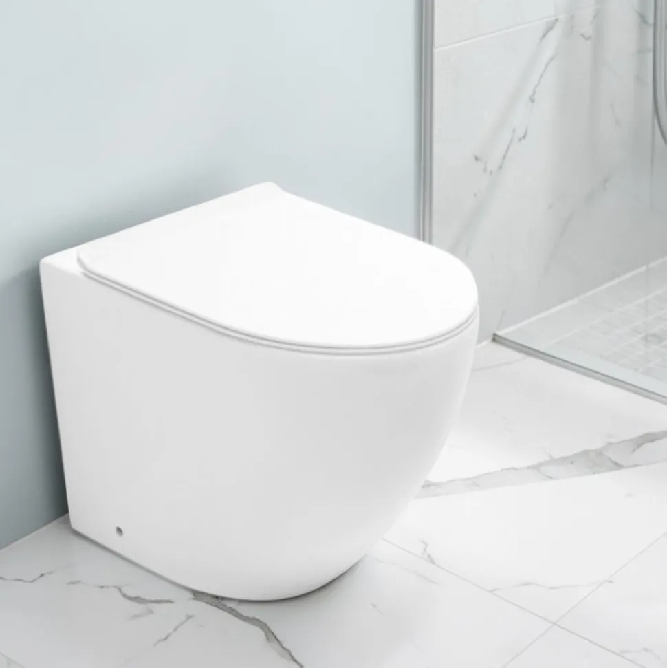 Vaso Wc a Terra Ciclonico con Sedile Soft Close in Ceramica Bianca - Aralia