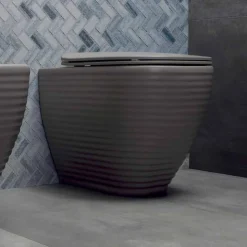 Vaso WC in Ceramica Bianca o Colorata di Design Trabia