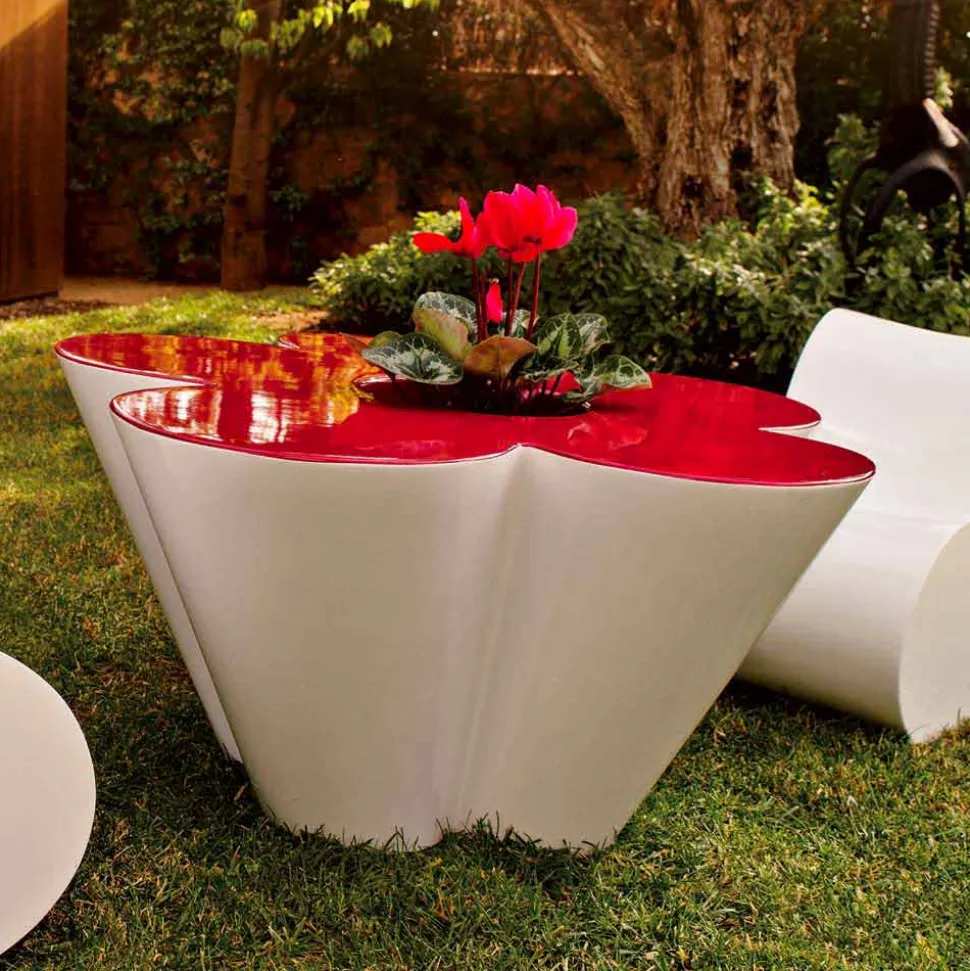 Vondom Agatha tavolino da esterno di design in polietilene colorato