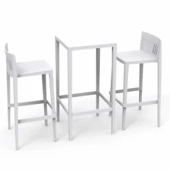 Vondom Spritz set da giardino tavolo e due sgabelli bianchi di design